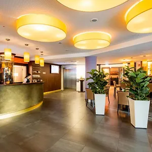 Hotel Stadthotel Am Roemerturm, Köln